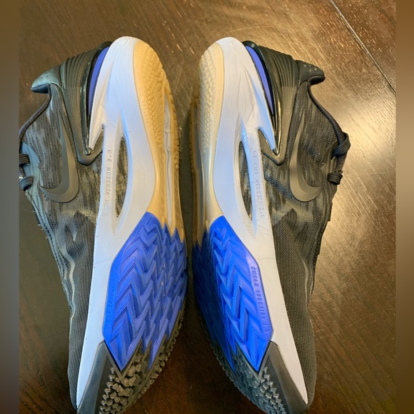 Nike Air Zoom G.T. Cut 2 Basketball shoes - Picture 4 of 9